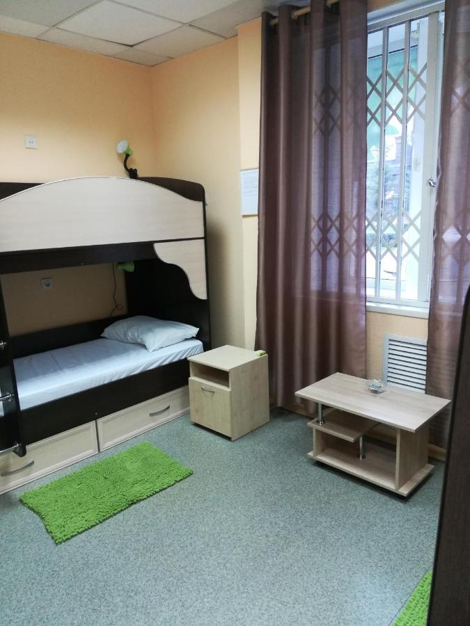 Dachny Hostel На Метро "Заельцовская" Νοβοσιμπίρσκ Εξωτερικό φωτογραφία